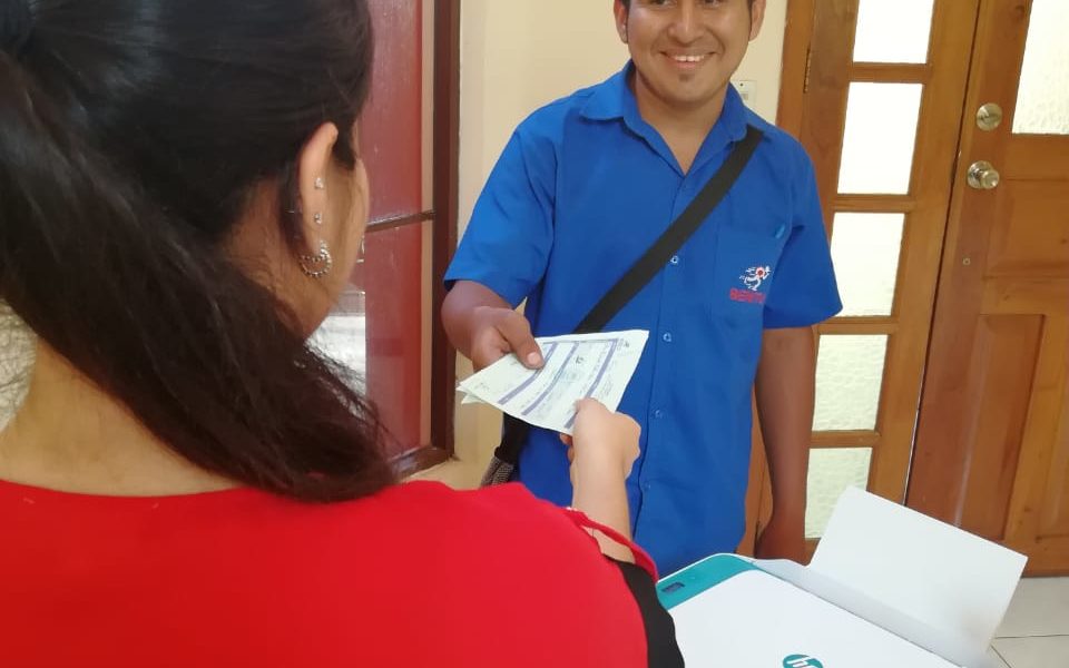 Rápido y Seguro Rápido y Seguro